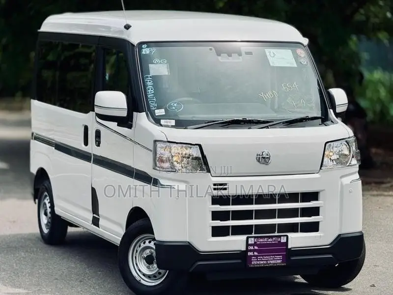 Toyota Pixis Van Japan 2025