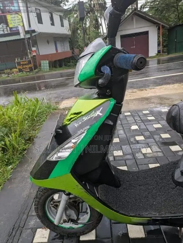 TVS Streak 2012