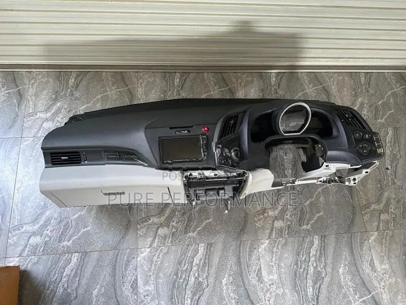 Honda CRZ Dashboard