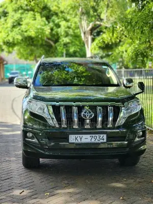 Toyota Land Cruiser Prado 2014