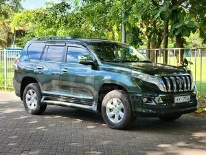 Toyota Land Cruiser Prado 2014