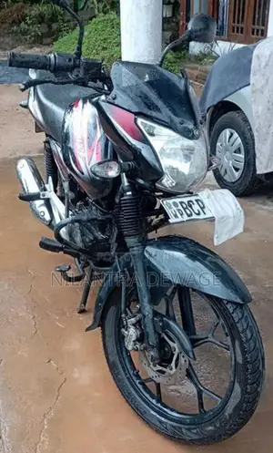 Bajaj Discover 2015