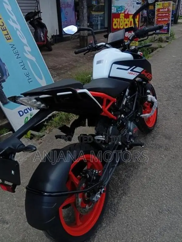KTM Duke 2026