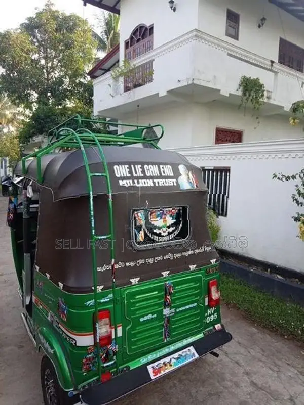 Bajaj RE 2Stork Threewheler 2004