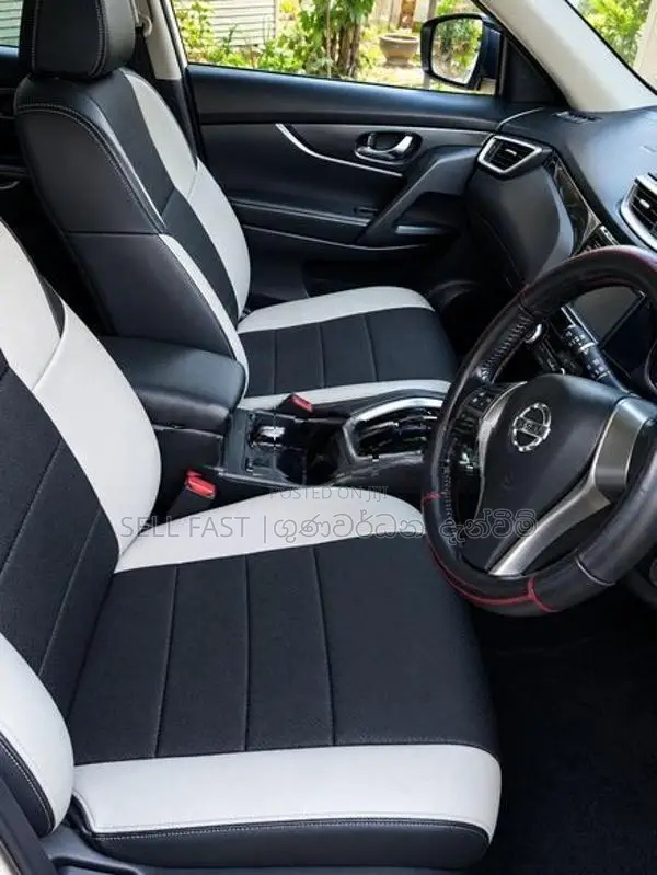 Nissan X-Trail Hybrid 4WD 2016