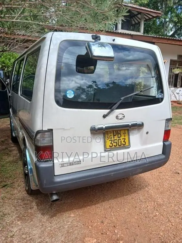 Mazda Bongo Lion Face 2007