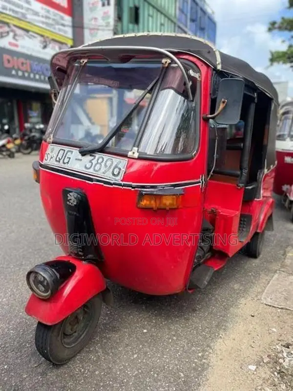 Bajaj RE 2006