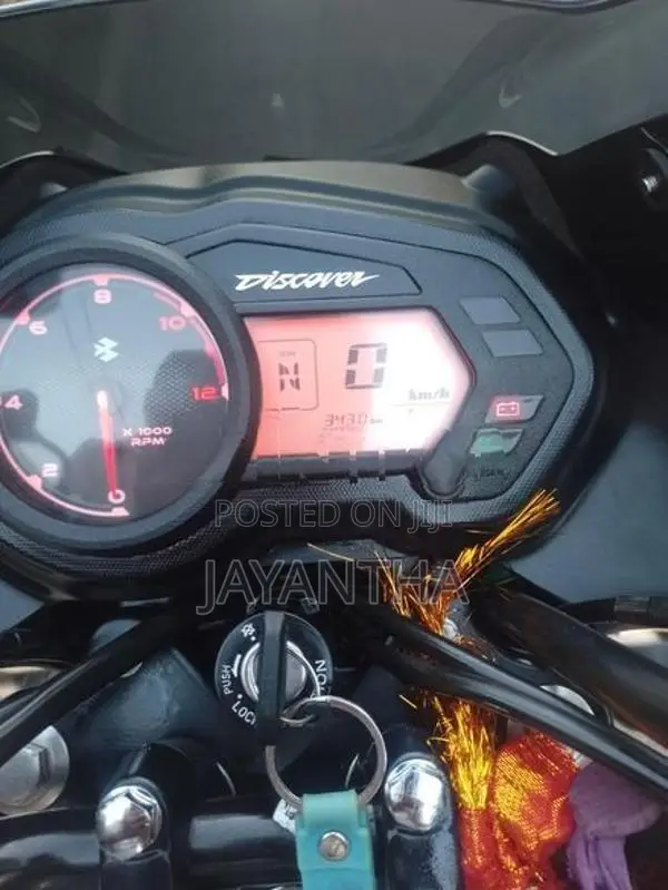 Bajaj Discover 125 discoverer 2025