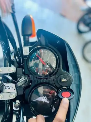 Bajaj CT100 2026