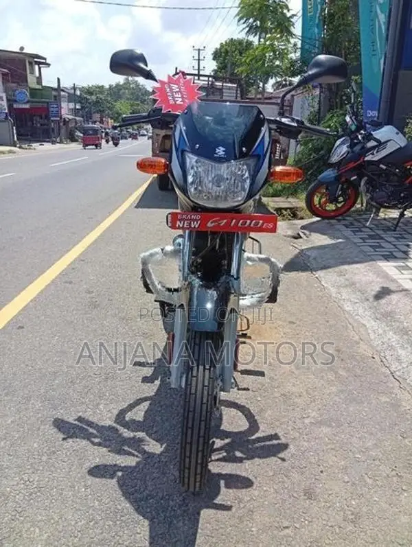 Bajaj CT100 2026