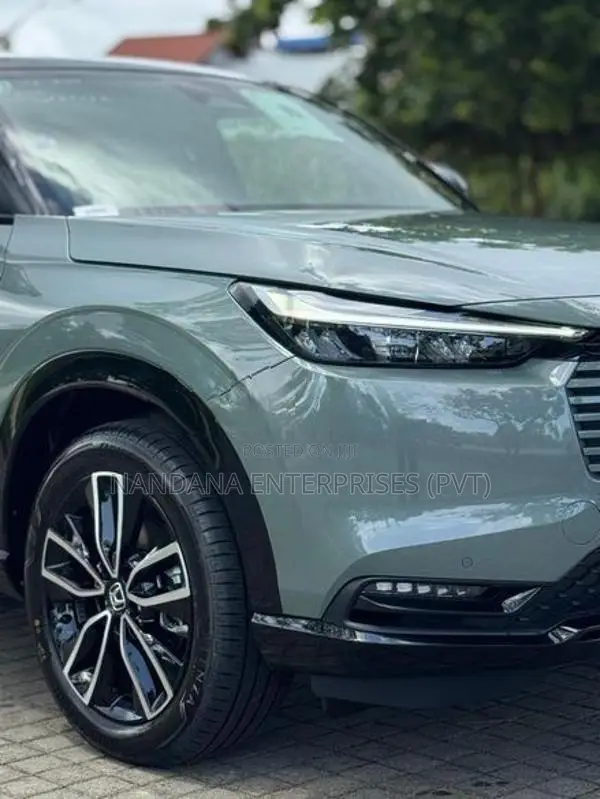 Honda Vezel Z Play Moon Roof 2026