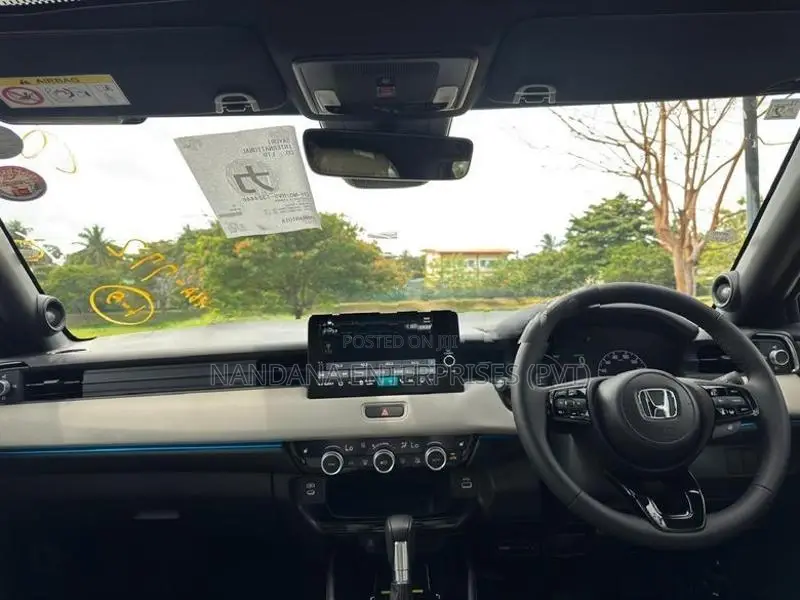 Honda Vezel Z Play Moon Roof 2026