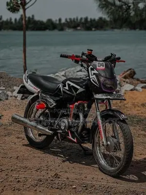 Bajaj CT100 2005