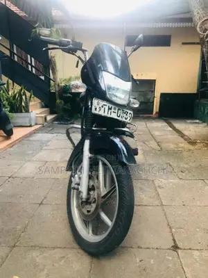 Bajaj Platina 2006