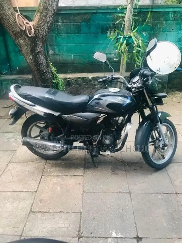 Bajaj Platina 2006