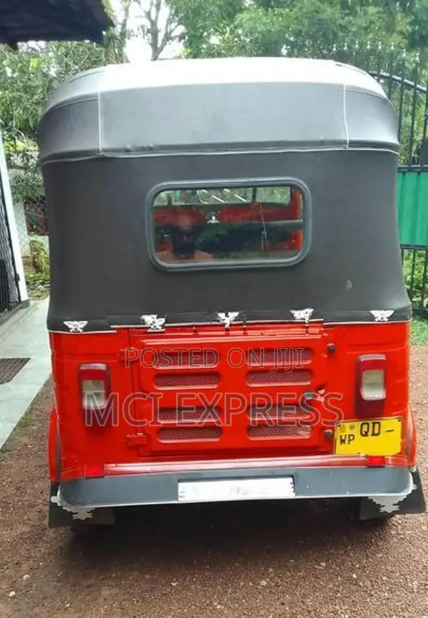 Bajaj RE Three Wheel 2006