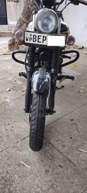 Bajaj Avenger 2016