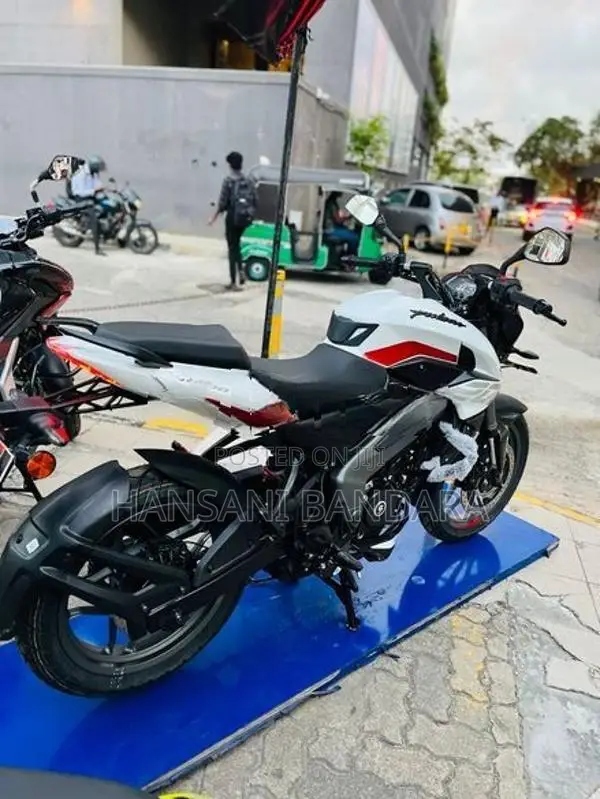 Bajaj Pulsar NS200 Brand New 2026