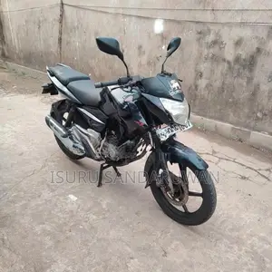 Bajaj Pulsar 135 2015