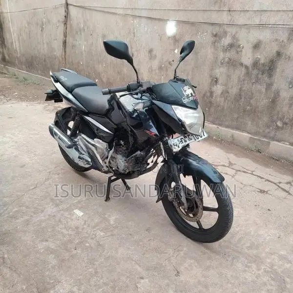 Bajaj Pulsar 135 2015