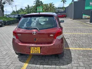 Toyota Vitz 2007