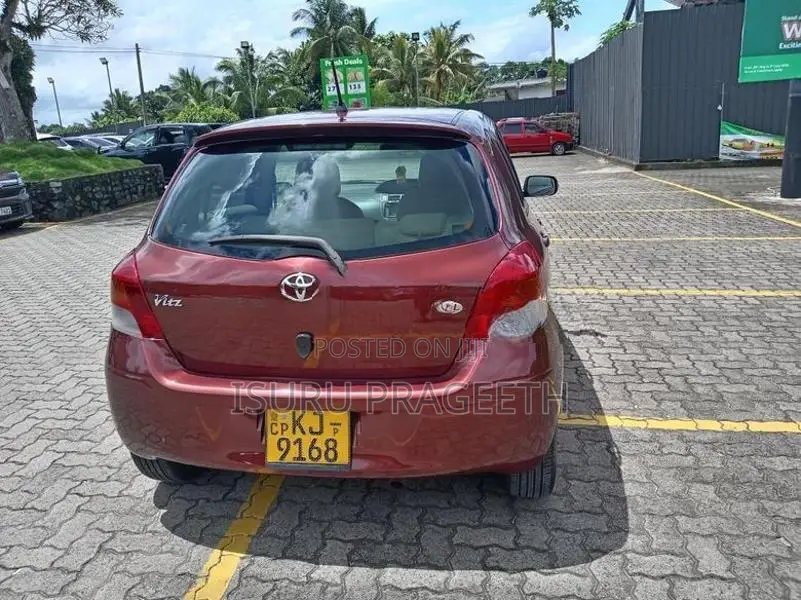 Toyota Vitz 2007