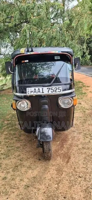 Bajaj RE Three Wheeler 2013
