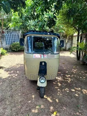 Bajaj RE Three Wheeler 2000
