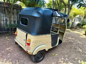 Bajaj RE Three Wheeler 2000