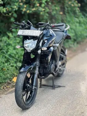 Yamaha FZs V2 2015