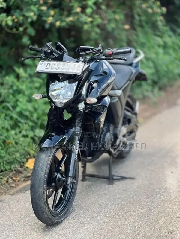 Yamaha FZs V2 2015