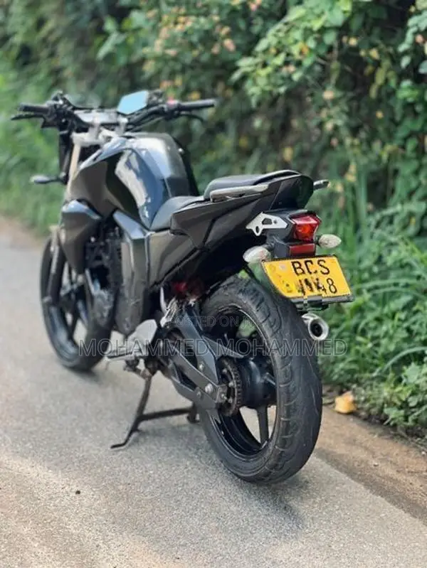 Yamaha FZs V2 2015