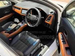 Honda Vezel Z GRADE ORANGE PACK 2015
