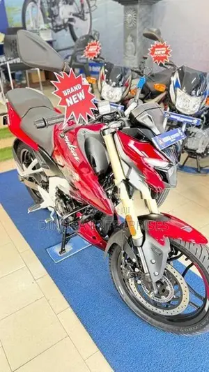 Bajaj Pulsar N160 Premium 2026