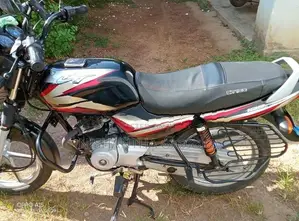 Bajaj CT100 2024