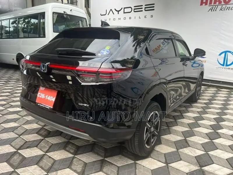 Honda Vezel X 2024