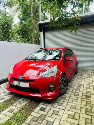 Toyota Aqua 2014