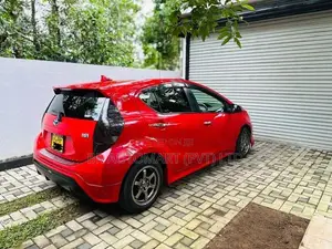 Toyota Aqua 2014