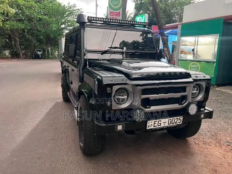 Land Rover Defender 110 1996