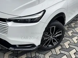 Honda Vezel Z PREMIUM LOADED 2026
