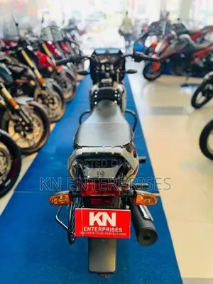 Bajaj CT100 2026