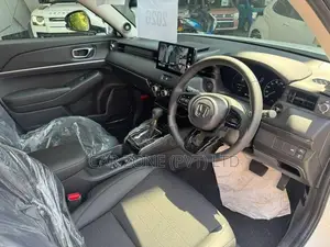 Honda Vezel Z PREMIUM 1.5L 2026