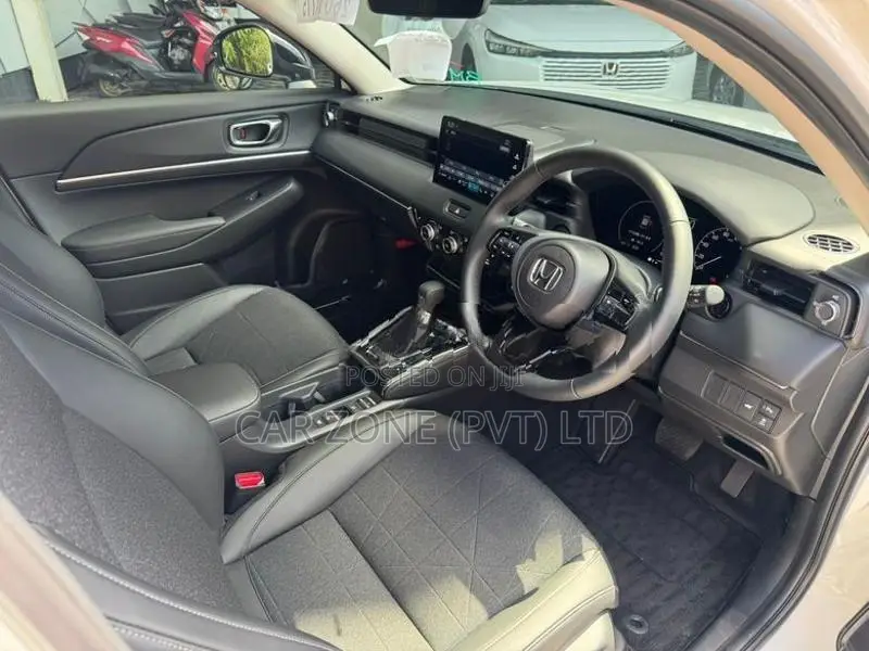 Honda Vezel Z GRADE HYBRID 2026