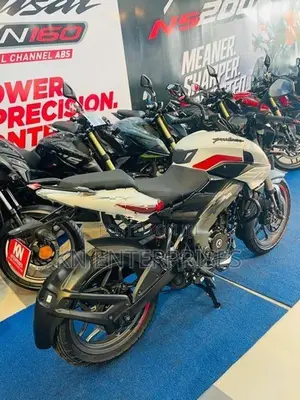 Bajaj Pulsar NS200 2026