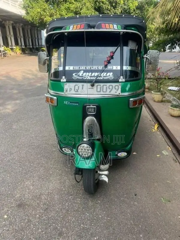 Bajaj RE 2006