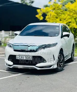 Toyota Harrier 2017