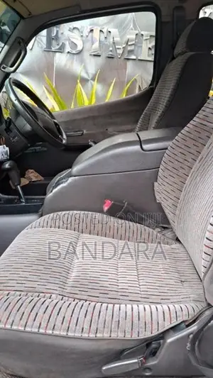 Toyota Dolphin 1995