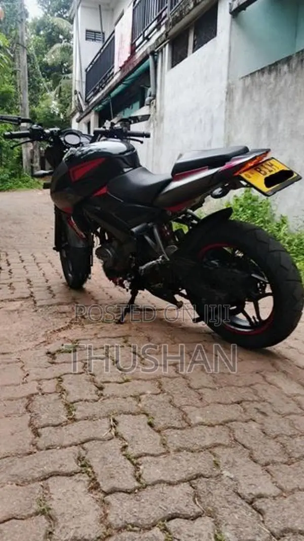 Bajaj Pulsar NS200 2019