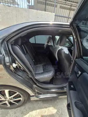 Toyota Axio 2017