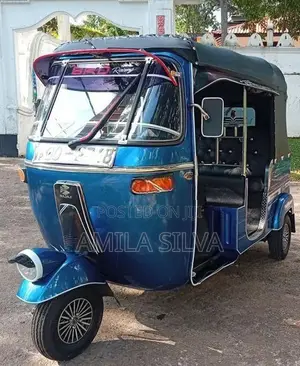 Bajaj RE 2008
